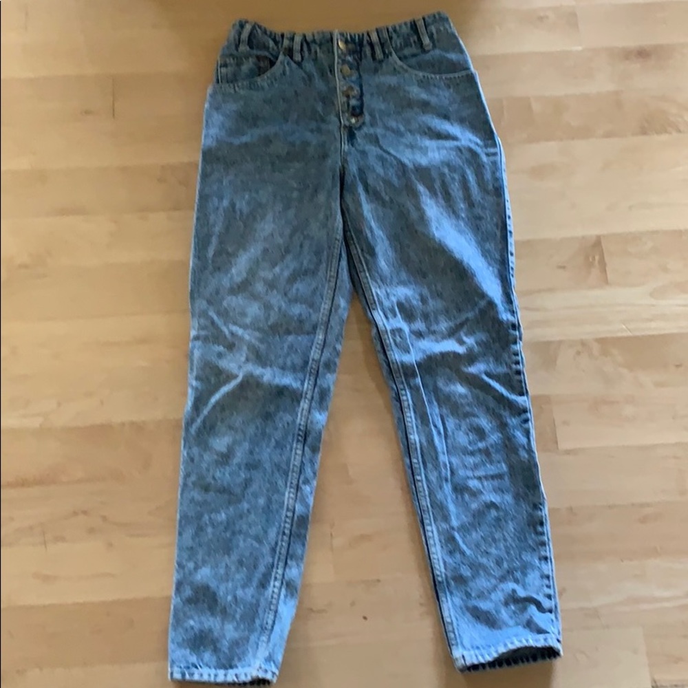 Guess Mom Jeans